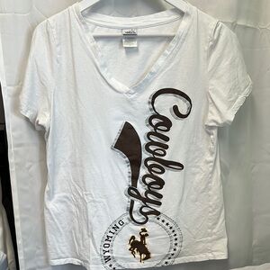 Creative Apparel Concepts White University of Wyoming Cowboys V-Neck T-Shirt